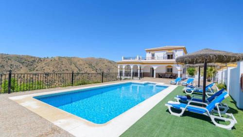 Viñuela Villa | Villa Jazmin Vinuela by Ruralidays