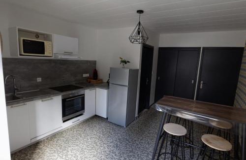 Mont-Dore Apartamento | Villa Jean Julien - Le Sancy - Wifi - 2 chambres - 2 Salles d'eau - Rdc - 8 personnes - Terrasse