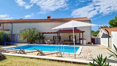 Stinjan Villa | Villa John