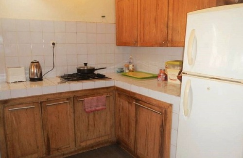 Popenguine Casa | Villa Joko: playa a 20m, piscina ecológica, vista al mar, pensión