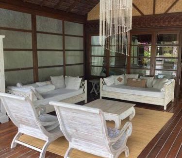 Otumai Villa | Villa JoMana