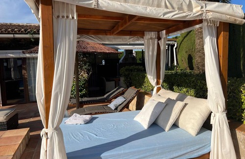 Fustera Casa | VILLA JULIETA