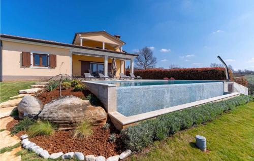 Farini Casa | Villa Kadore