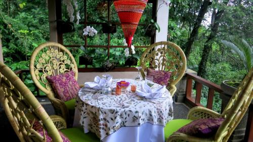 Melayang Complejo | Villa Kalisat Resort