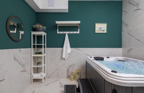 Kastel Stafilic Villa | Villa Kalpesi