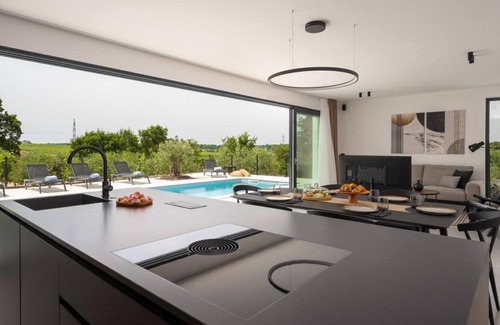 Mugeba Casa | Villa Karbula (96734-K1) - Porec