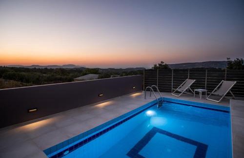 Filaki Villa | Villa Karouzo - With Private Pool