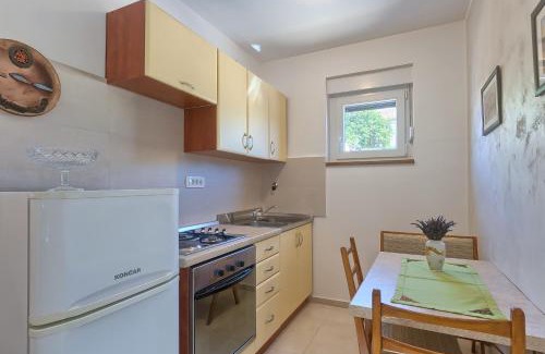 Stinjan Apartamento | Villa Kascuni