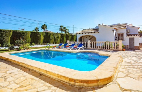 Costa Nova Villa | Villa Kerry by Villa Plus