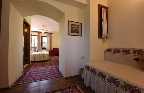 Kusadasi Hotel | Villa Konak Hotel
