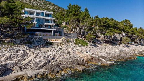 Blato Villa | Villa Korcula Grandeur 5 Bedrooms Stunning Waterfront Setting Direct Sea Access