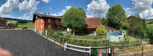 Grosswangen Casa | Villa Kunterbunt