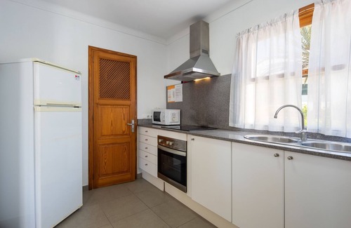 Les Palmeres Villa | Casa con piscina a 1 km de la playa