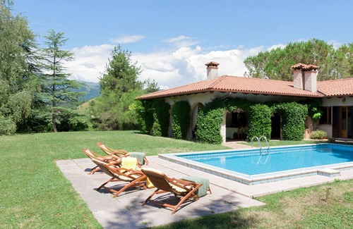 Monfumo Casa | VILLA LA CIMETTA CON PISCINA PRIVADA EN LAS COLINAS DE ASOLO TERRA DI VENEZIA