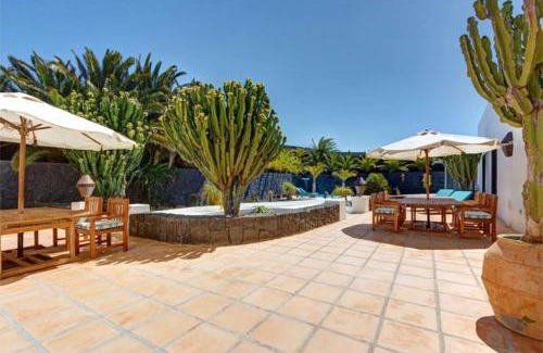 Teguise Apartamento | Villa La Cueva