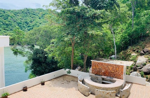 Boca de Tomatlán Casa | Villa la lancha a pie de playa
