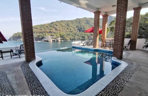 Boca de Tomatlán Casa | Villa la lancha a pie de playa