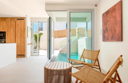 Las Eras Casa | Villa La Majuda - plunge pool and natural beauty