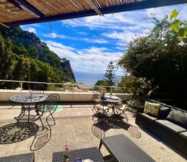 Marina Piccola Apartamento | Villa La Perla Capri