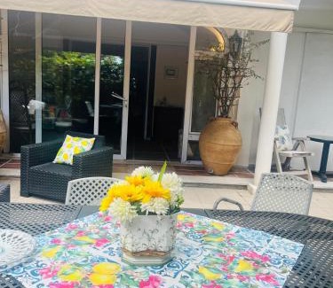 Marina Piccola Apartamento | Villa La Perla Capri