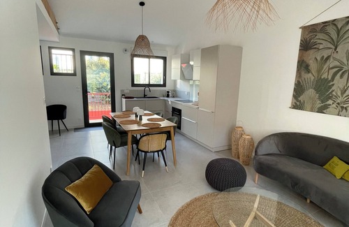 Jard-sur-Mer Casa | "Villa la plage" Renovated family villa in a quiet location 2 minutes' walk from the beach
