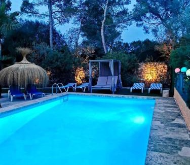 Campos Villa | Villa La Pleta super lujo