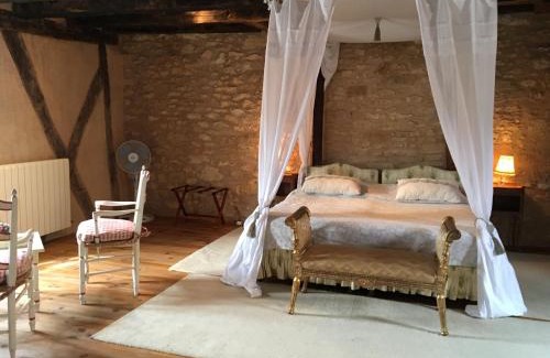 Montignac Casa | Villa La Roseraie avec accès piscine Hôtel La Roseraie