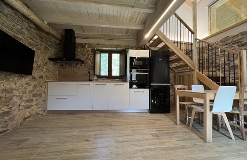 El Castro Cabaña | Villa la Roza III. Paraíso rural con chimenea, junto al río, reserva de biosfera