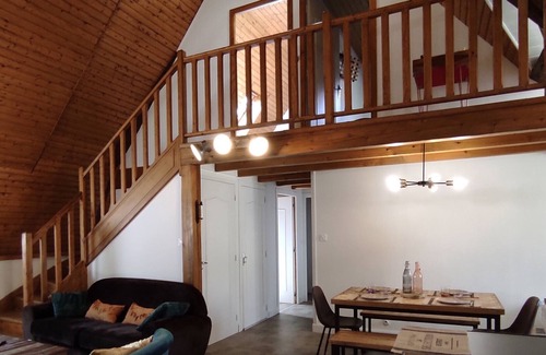 La Tour-dʼAuvergne Casa | Casa La Tour-d'Auvergne, 3 dormitorios, 6 personas