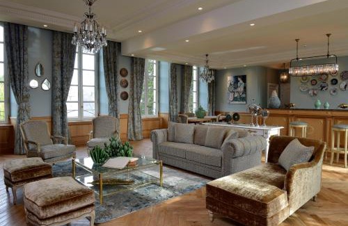 Bayeux Hotel | Villa Lara Hotel