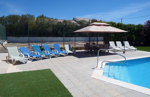 Barros Villa | Villa Lara, casa espaciosa de 5 dormitorios con piscina climatizada, wifi gratuito, estacionamiento seguro
