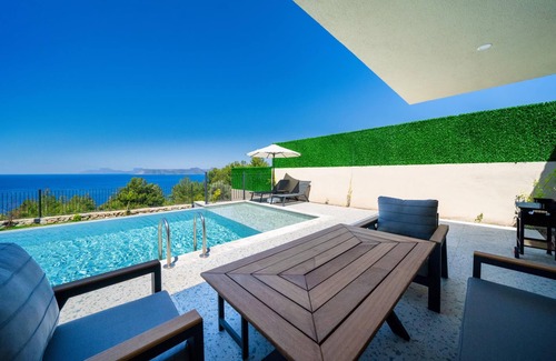 Oludeniz Villa | Villa Larissa With Sea View