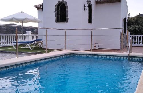 Torrox Chalet De Esquí | Villa Las Encinas COSTA DEL SOL