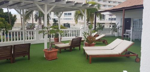 San Eugenio Hotel | Villa las Flores