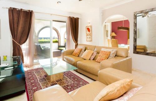 Nueva Milla de Oro Villa | Villa Las Granadillas by Interhome