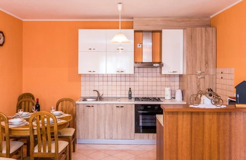 Visnjan Casa | Villa Laura by Interhome