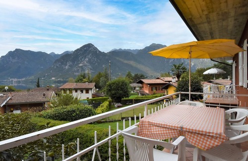 Vesta Apartamento | Villa Laura by Interhome