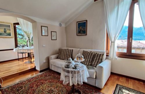 Lierna Cama Y Desayuno | Villa Laura