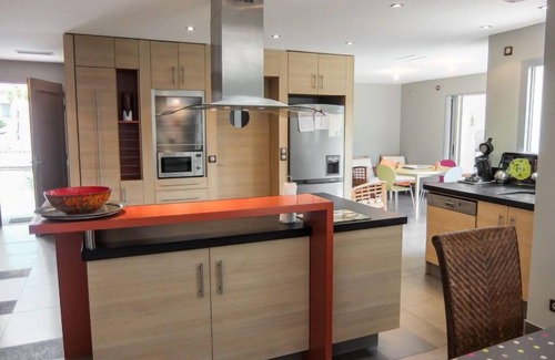 Saint-Genis Casa | Villa Lavande by Interhome