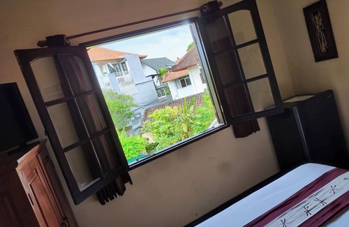Batubelig Casa | Villa Layang Bulan for men