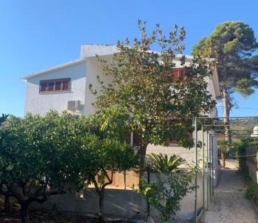 Sant'Andrea Bonagia Villa | Villa Lazzara