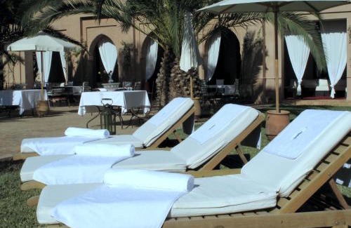 Annakhil Casa | Villa Le Perroquet Bleu