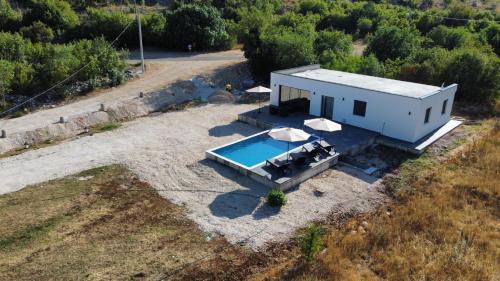 Zavala Villa | Villa Leona