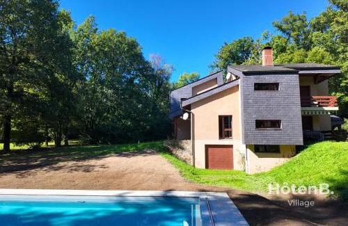 Feytiat Casa | Villa Les Chabannes Pool Billiards & Leisure