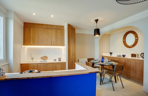 Saint-Regnobert-de-la-Cote-de-Nacre Apartamento | Villa Les Hirondelles - Appartement avec jardin front de mer