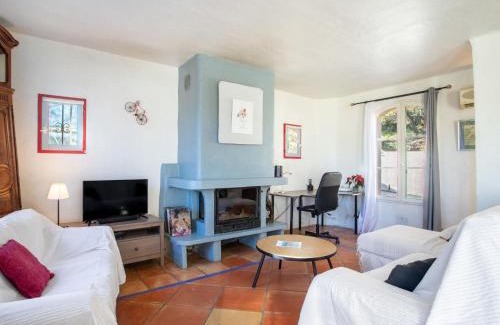 Cogolin Villa | Villa Les Mûriers by Interhome