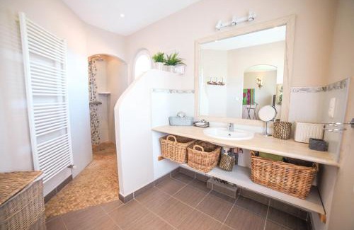Aubignan Villa | Villa les Oliviers