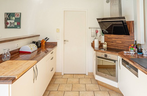 Eyjeaux Casa | Villa Les Papillons: Refugio de Paz y Confort