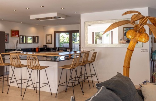 Toulon - Hyeres Villa | VILLA LES PESQUIERS PLAYA