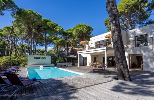 Toulon - Hyeres Villa | VILLA LES PESQUIERS PLAYA